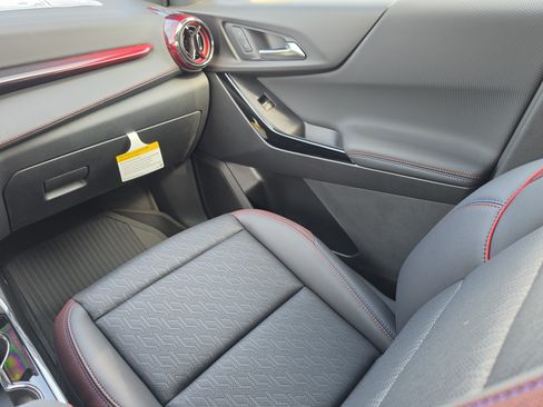 New 2026 Chevrolet Equinox RS w/ Convenience Package III FWD image 22
