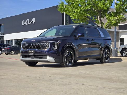 New 2026 Kia Carnival EX FWD image 2