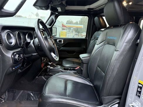 Used 2023 Jeep Wrangler Unlimited Rubicon 4xe w/ Safety Group image 9