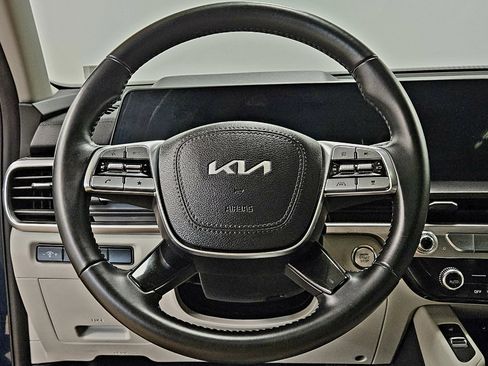 Used 2024 Kia Telluride S w/ S Sunroof Package image 39