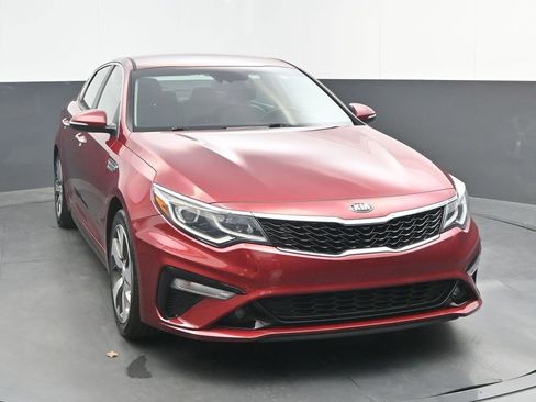 Used 2020 Kia Optima S FWD image 1