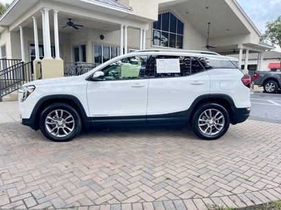Used 2023 GMC Terrain SLT