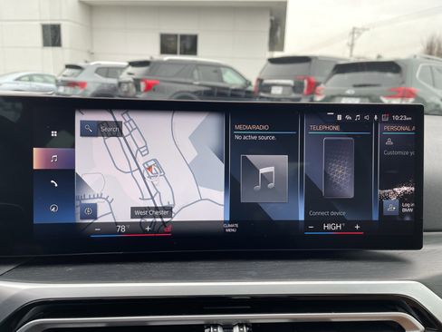 Certified 2023 BMW 330i xDrive Sedan w/ Parking Assistance Package image 13