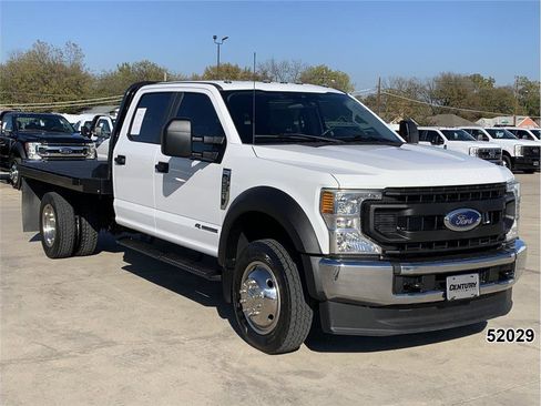 Used 2021 Ford F550 4x4 Crew Cab Super Duty w/ Power Equipment Group image 3