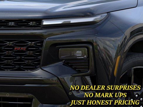 New 2026 Chevrolet Traverse RS FWD image 10