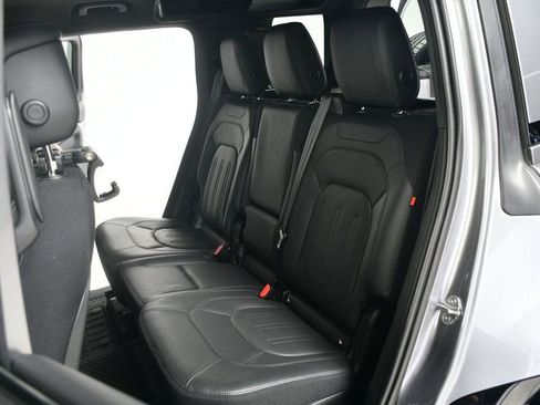 Used 2023 Land Rover Defender 110 X image 34