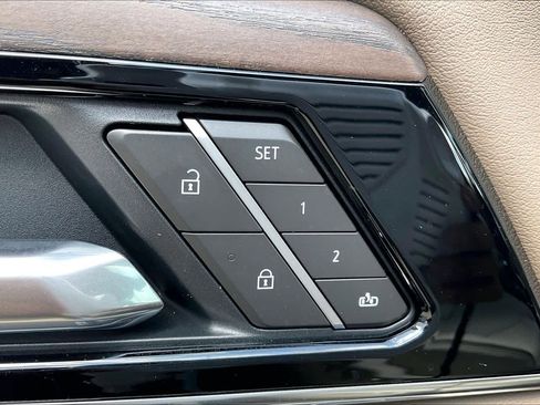 New 2026 GMC Yukon Denali w/ Sun & Power Step Package image 13