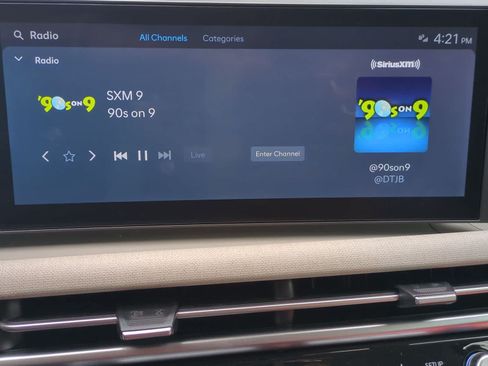 Used 2026 Hyundai Tucson SEL FWD image 13