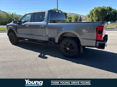 Used 2025 Ford F350 Lariat w/ Black Appearance Package AWD/4WD image 5