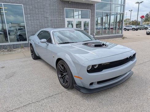 Used 2022 Dodge Challenger R/T Scat Pack RWD image 7