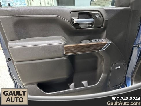 Used 2021 Chevrolet Silverado 1500 RST image 12