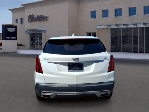 Certified 2023 Cadillac XT5 Premium Luxury FWD image 5