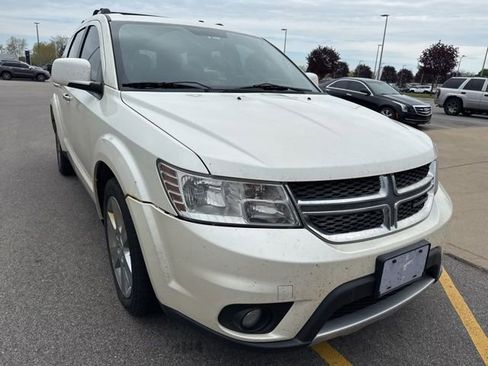 Used 2013 Dodge Journey R/T w/ Navigation & Sound Group I AWD/4WD image 2