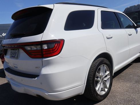 Used 2024 Dodge Durango GT RWD image 3