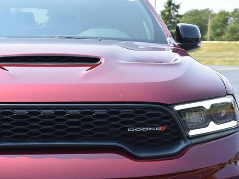 Used 2025 Dodge Durango R/T AWD/4WD image 3