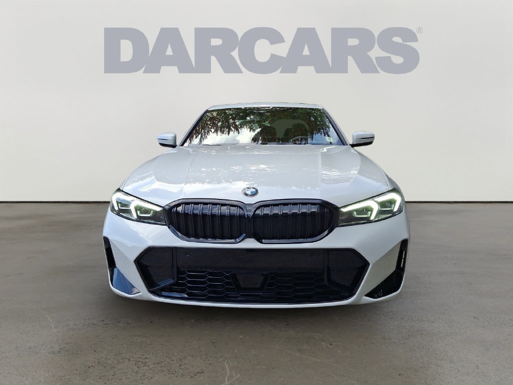 Used 2026 BMW 330i xDrive Sedan w/ M Sport Package AWD/4WD image 2