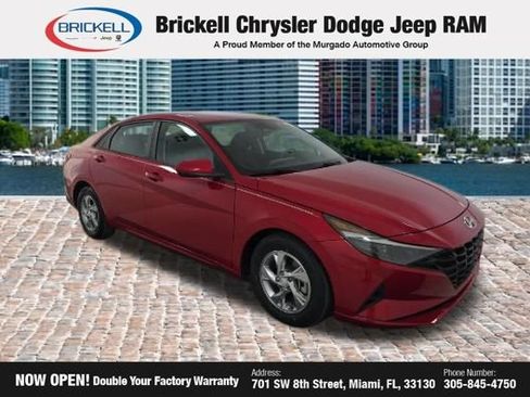 Used 2023 Hyundai Elantra SE FWD image 1