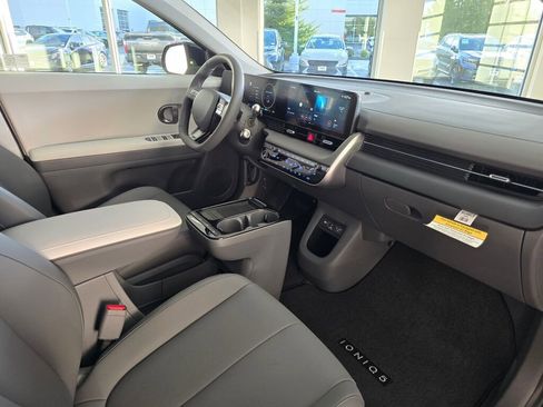 New 2026 Hyundai Ioniq 5 SEL image 34