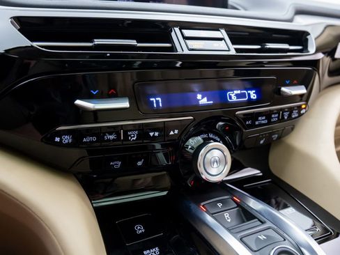 Used 2022 Acura MDX SH-AWD w/ Technology Package image 27