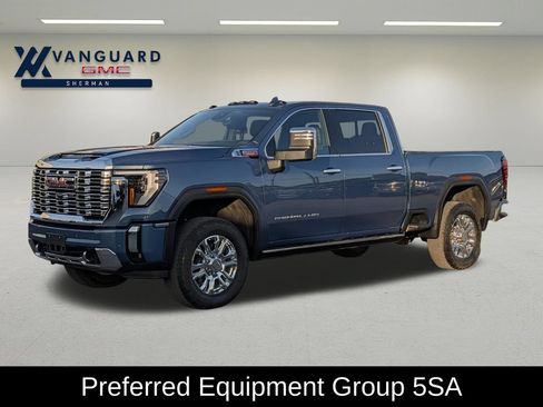 Used 2026 GMC Sierra 2500 Denali w/ Technology Package AWD/4WD image 3