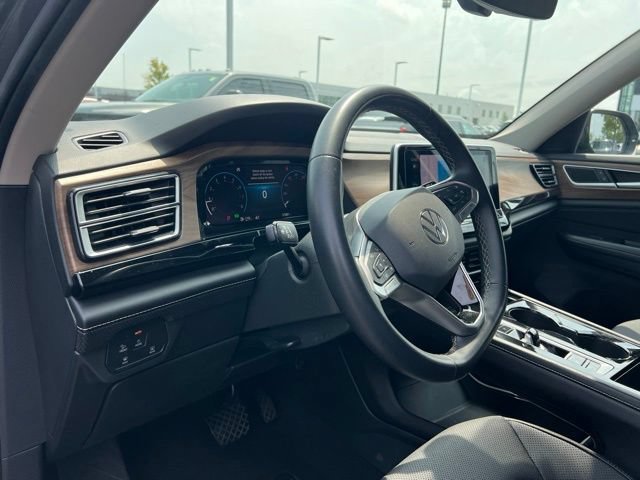 Used 2024 Volkswagen Atlas SE FWD image 9