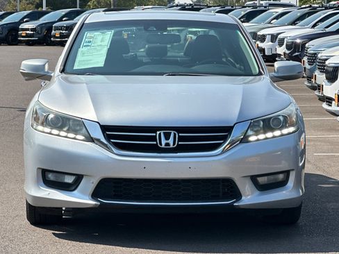 Used 2015 Honda Accord EX-L image 9