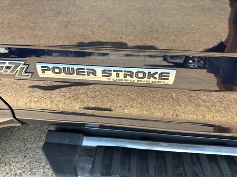 Used 2021 Ford F250 XLT w/ XLT Premium Package AWD/4WD image 14