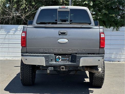 Used 2011 Ford F250 Lariat w/ Lariat Ultimate Pkg AWD/4WD image 11