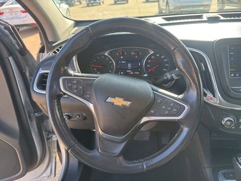 Used 2020 Chevrolet Equinox LT image 13
