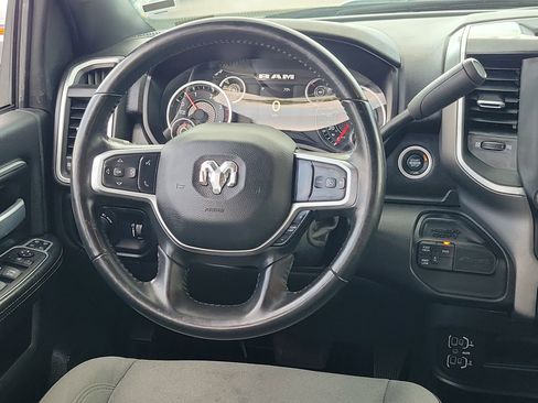 Used 2024 RAM 2500 Big Horn AWD/4WD image 21