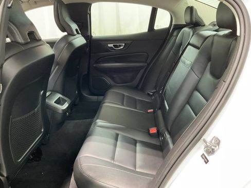 Used 2020 Volvo S60 T5 Momentum w/ Protection Package Premier FWD image 21