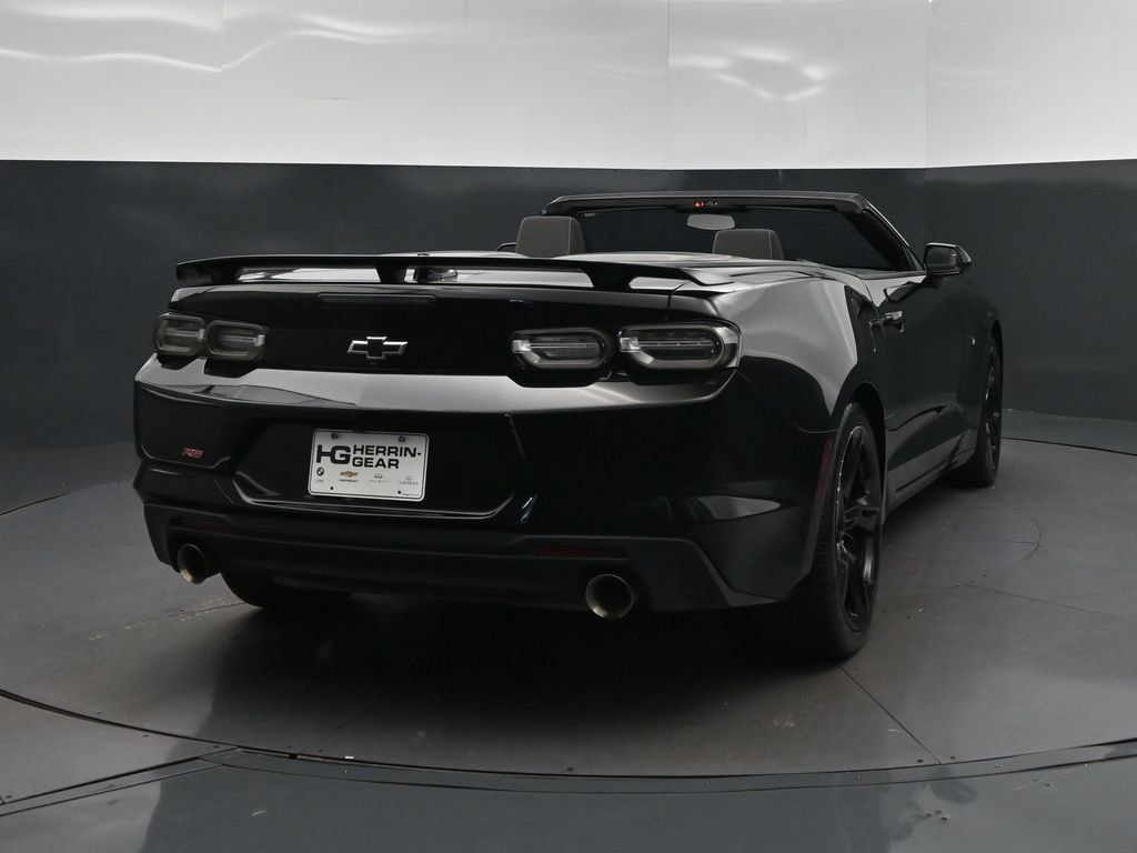 Used 2023 Chevrolet Camaro LT w/ RS Package RWD image 7