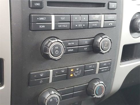 Used 2012 Ford F150 XLT w/ XLT Chrome Pkg image 21