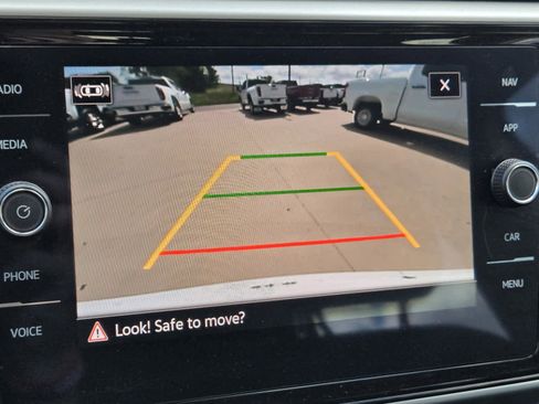 Used 2023 Volkswagen Atlas Cross Sport SEL R-Line image 17