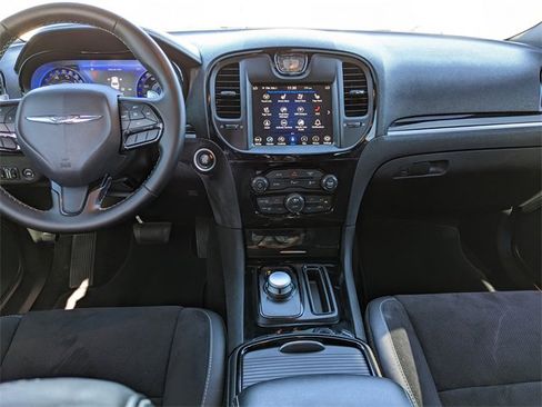 Used 2020 Chrysler 300 S w/ 300S Premium Group image 17