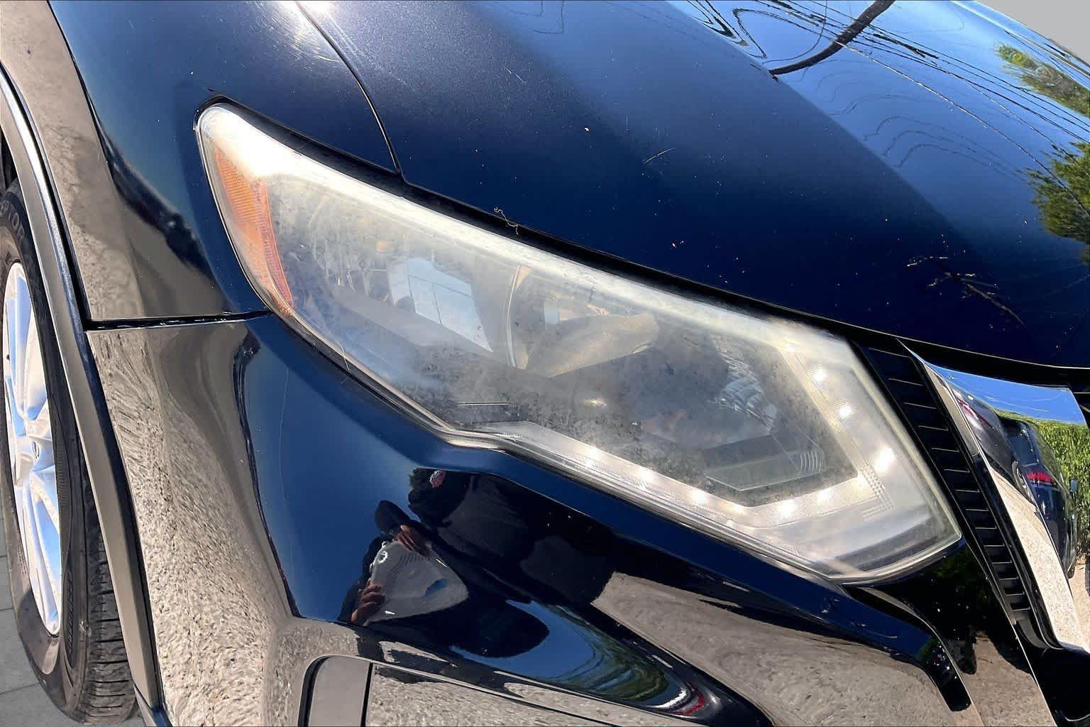 Used 2020 Nissan Rogue S w/ Special Edition Package FWD image 27