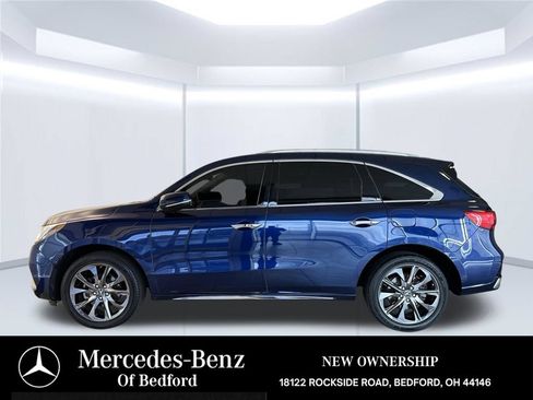 Used 2020 Acura MDX SH-AWD w/ Advance Package image 2