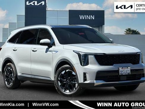 Certified 2024 Kia Sorento S w/ Panoramic Sunroof Package FWD image 1