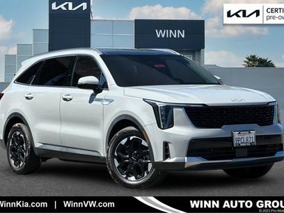 Certified 2024 Kia Sorento S w/ Panoramic Sunroof Package