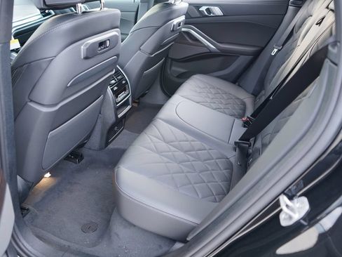 New 2026 BMW X6 xDrive40i AWD/4WD image 18