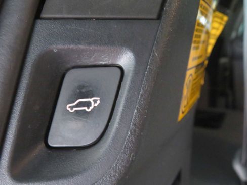 Used 2014 Toyota Sequoia Platinum AWD/4WD image 67