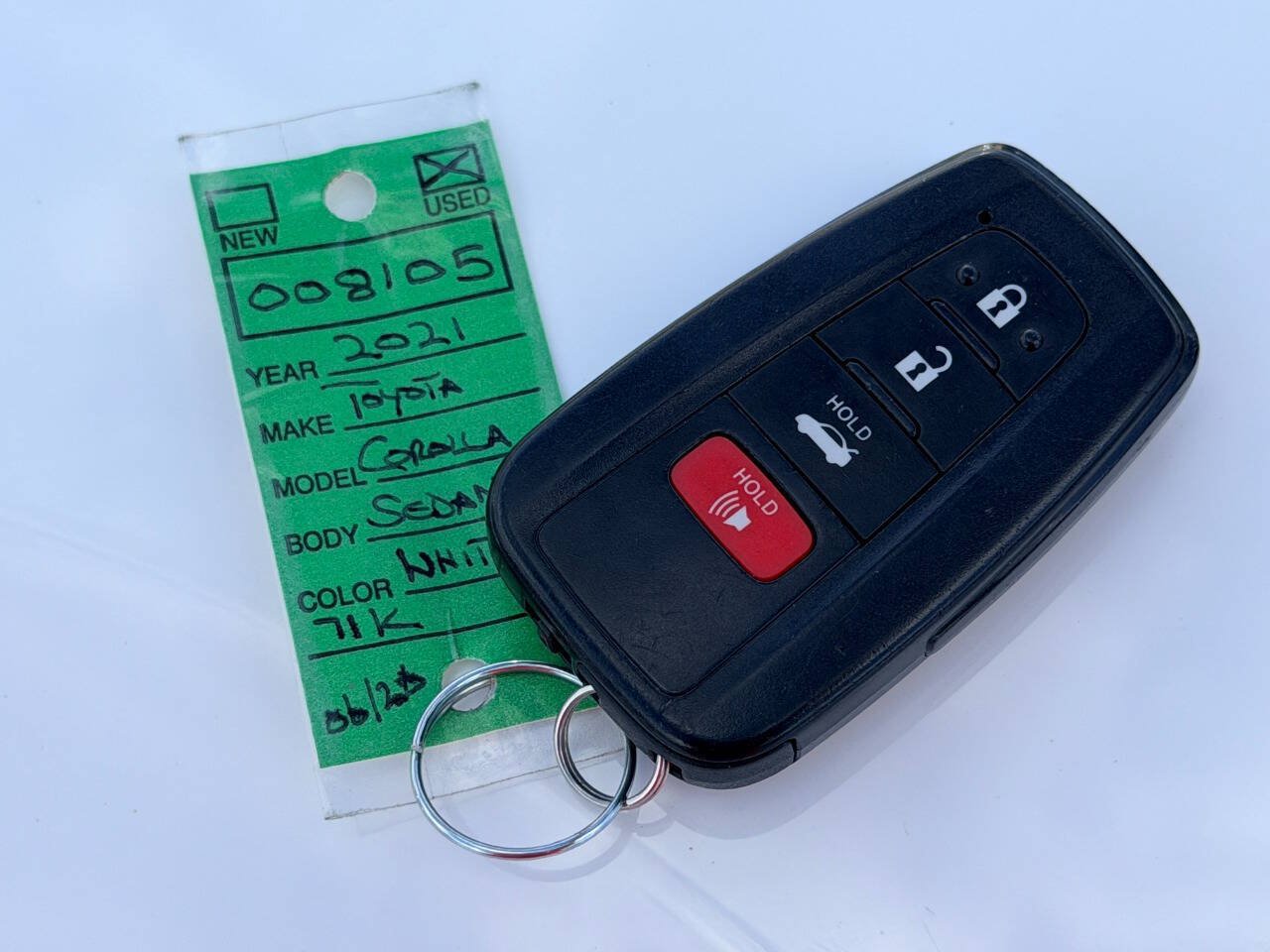 Used 2021 Toyota Corolla LE FWD image 42