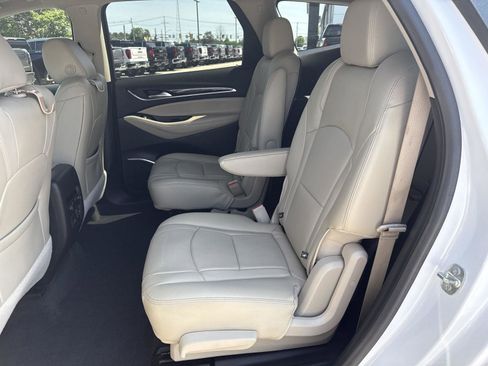 Used 2020 Buick Enclave Essence w/ Sound and Sites Package image 11