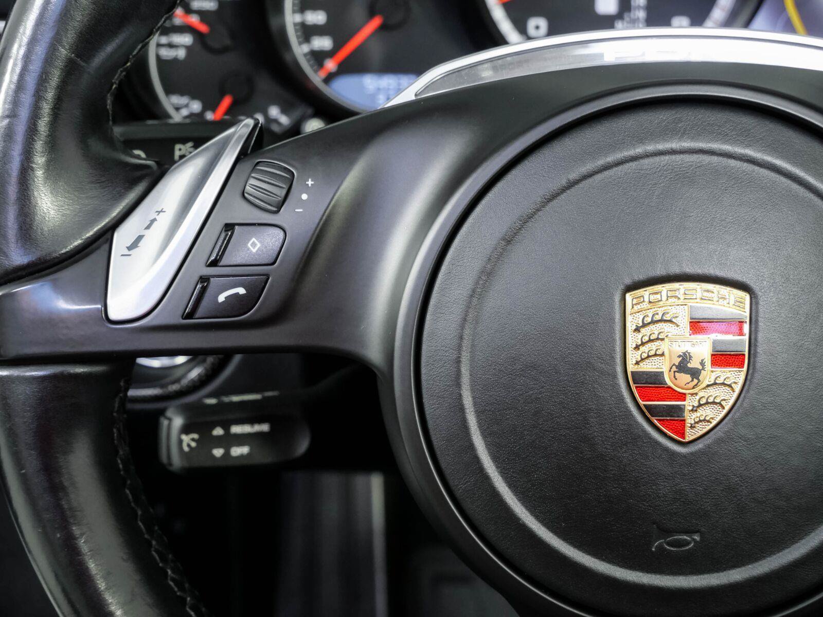 Used 2015 Porsche 911 Turbo S AWD/4WD image 10