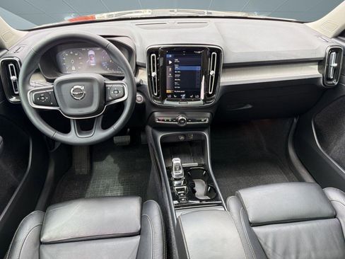 Used 2022 Volvo XC40 T5 Inscription AWD/4WD image 24
