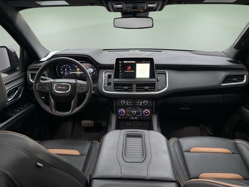 Used 2024 GMC Yukon AT4 w/ AT4 Premium Package image 12