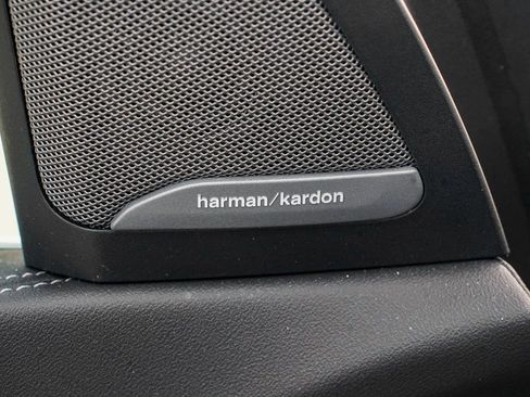 Used 2023 BMW X7 xDrive40i w/ Executive Package image 10