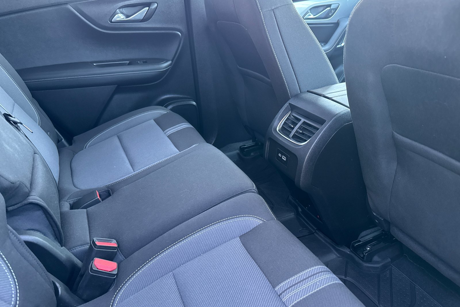 Used 2024 Chevrolet Blazer LT w/ Redline Edition FWD image 18