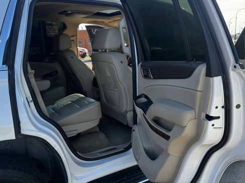 Used 2016 GMC Yukon Denali w/ Open Road Package AWD/4WD image 16