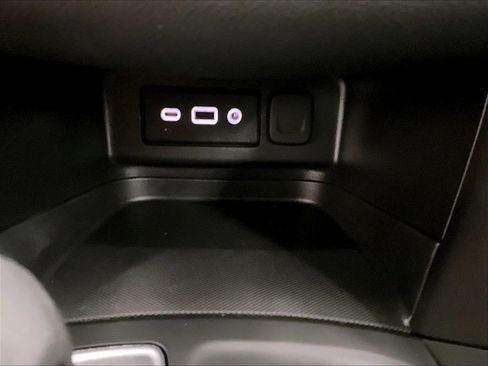 Used 2023 Chevrolet Equinox LT w/ Driver Convenience Package AWD/4WD image 26